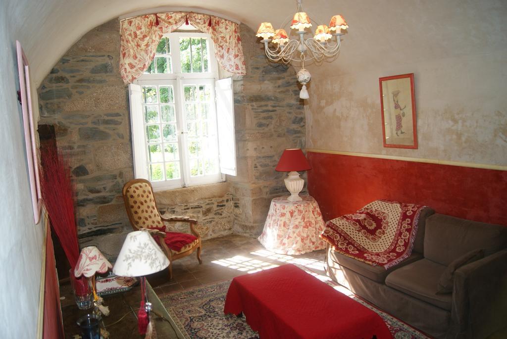 Gite Du Chateau De Bonabry Hillion Room photo