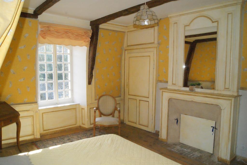 Gite Du Chateau De Bonabry Hillion Room photo